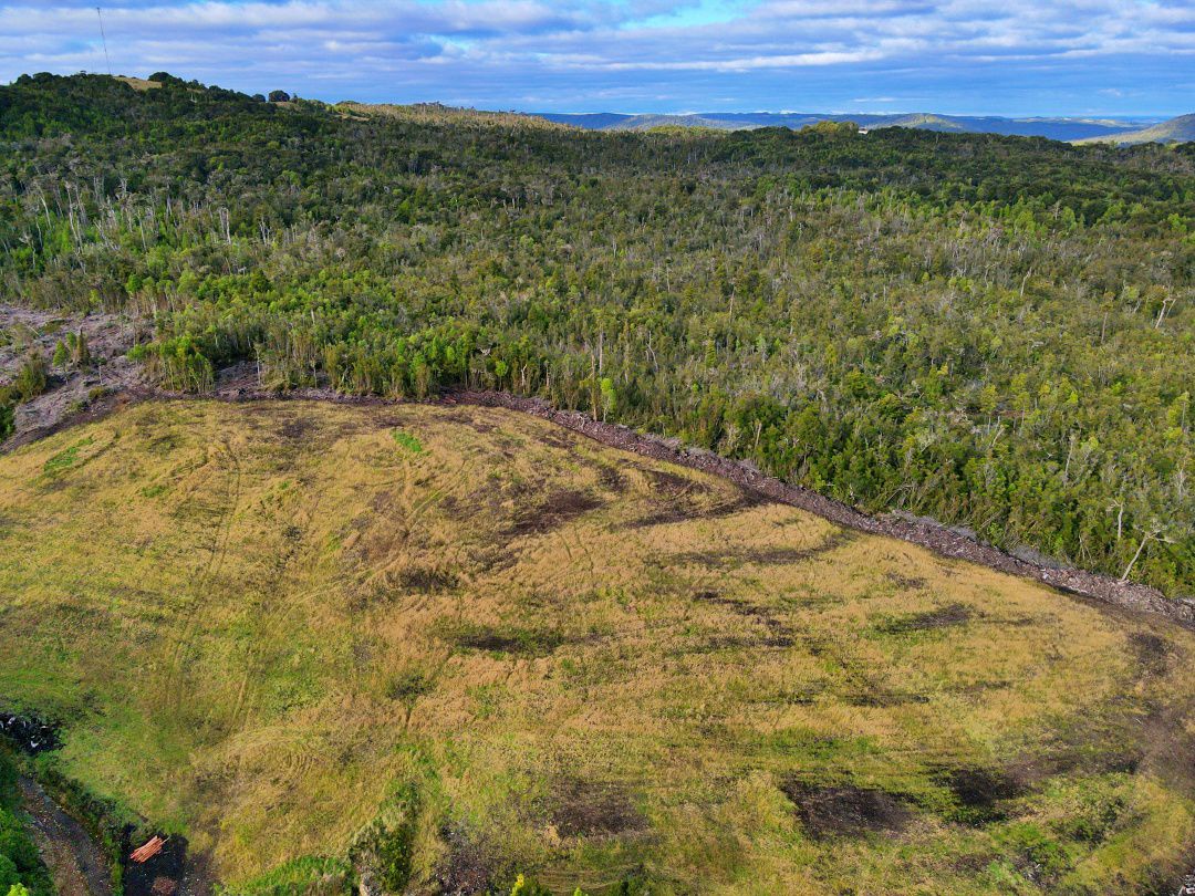 5.75-Hectare Property with Home and Greenhouse — Estaquilla, Southern Chile